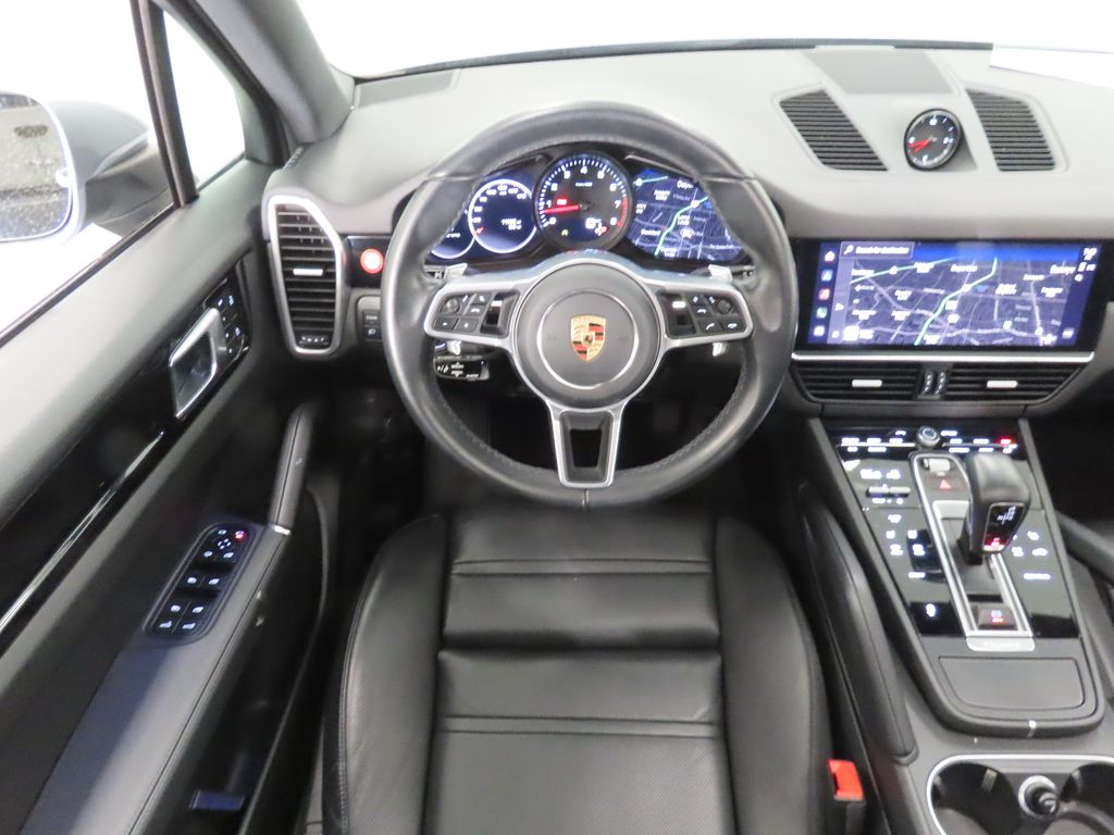 Thumbnail: 2023 Porsche Cayenne - 15