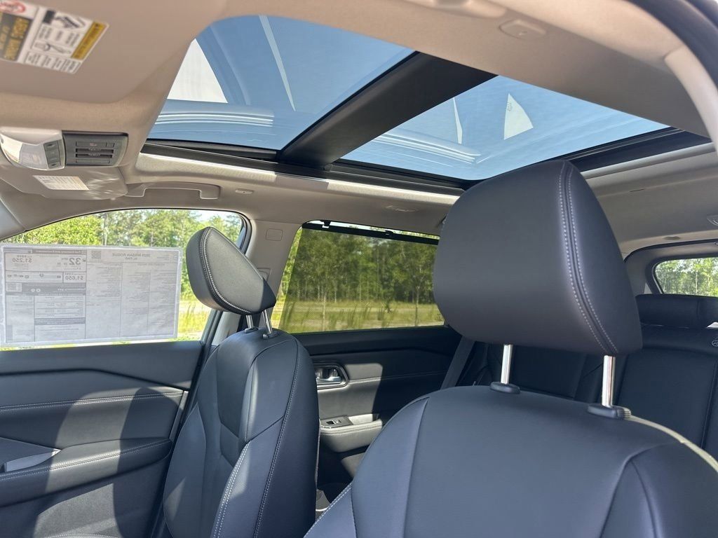 2025 Boulder Gray Pearl Nissan Rogue SL FWD SUV