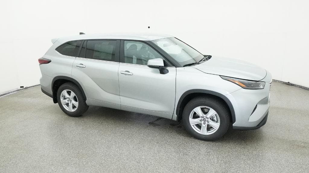 Thumbnail: 2025 Toyota Highlander - 23