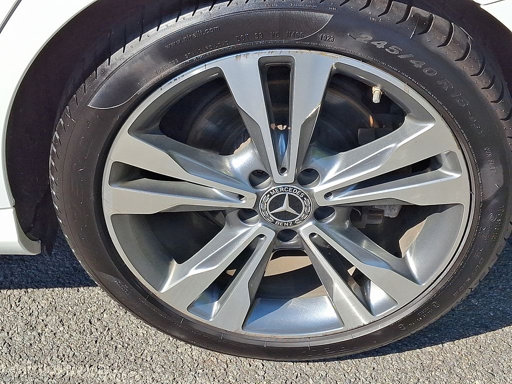 2018 Mercedes-Benz C-Class C 300 8