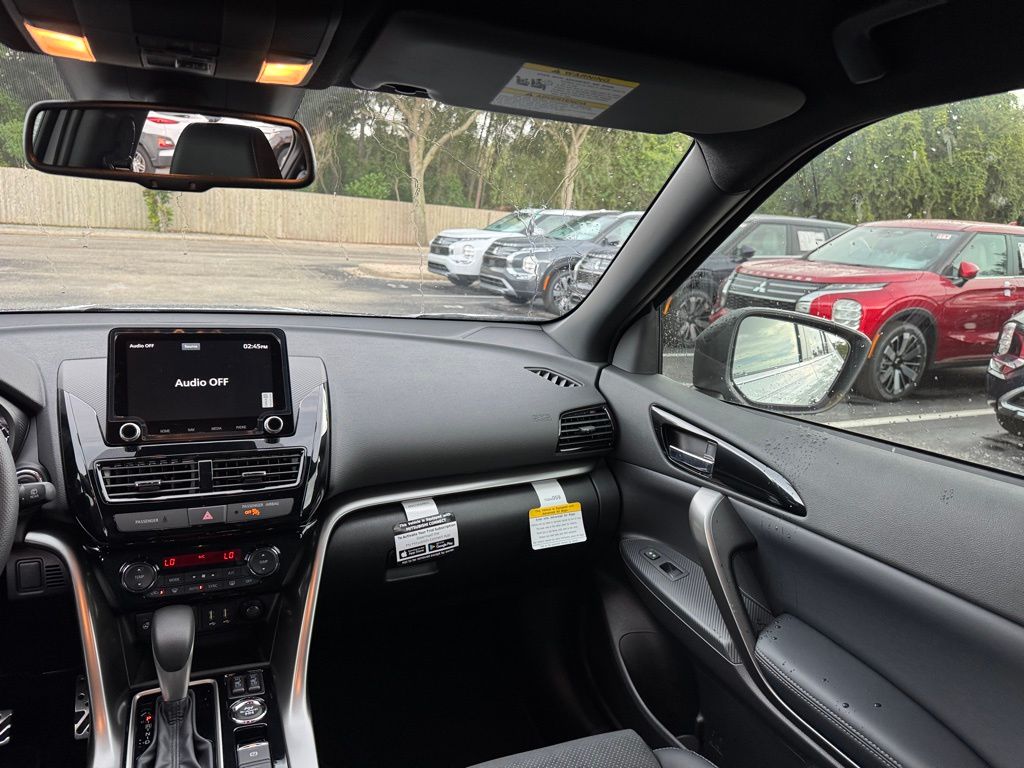 2025 Mitsubishi Eclipse Cross SEL photo 22