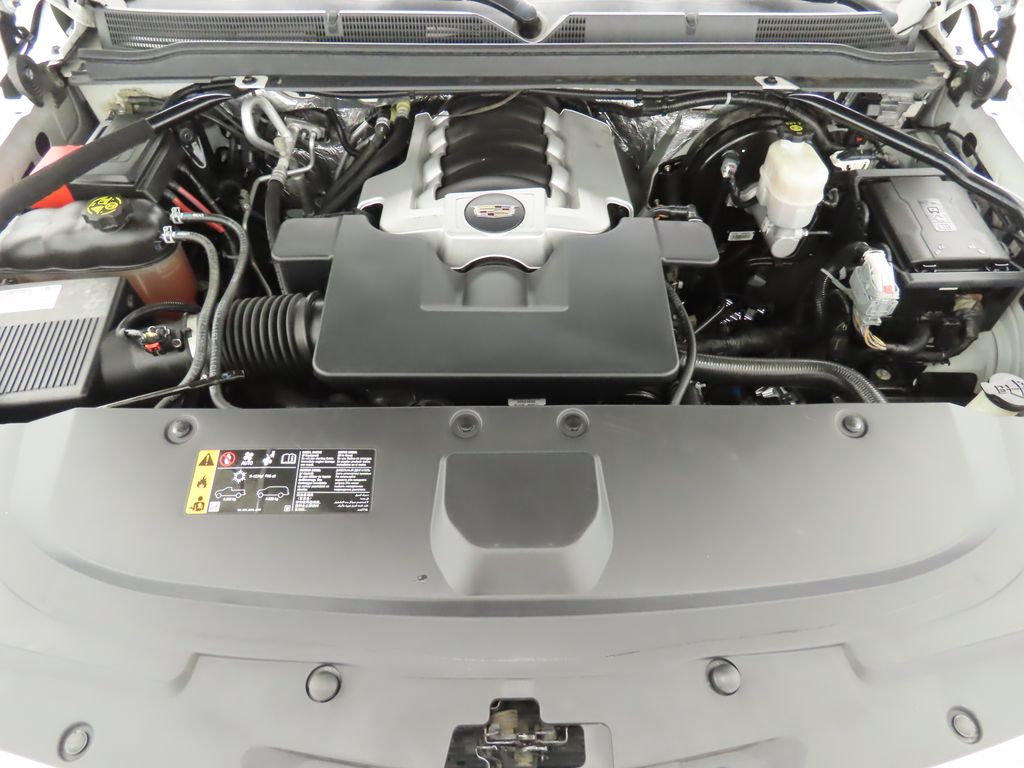 Thumbnail: 2017 Cadillac Escalade - 31