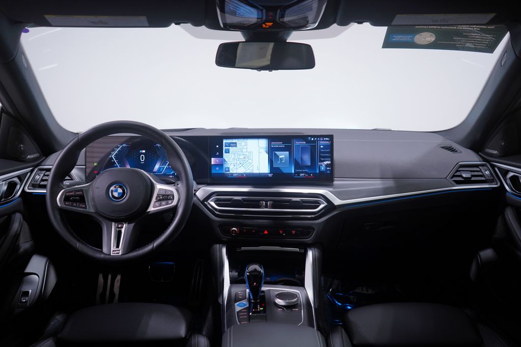 2023 BMW i4 M50 10