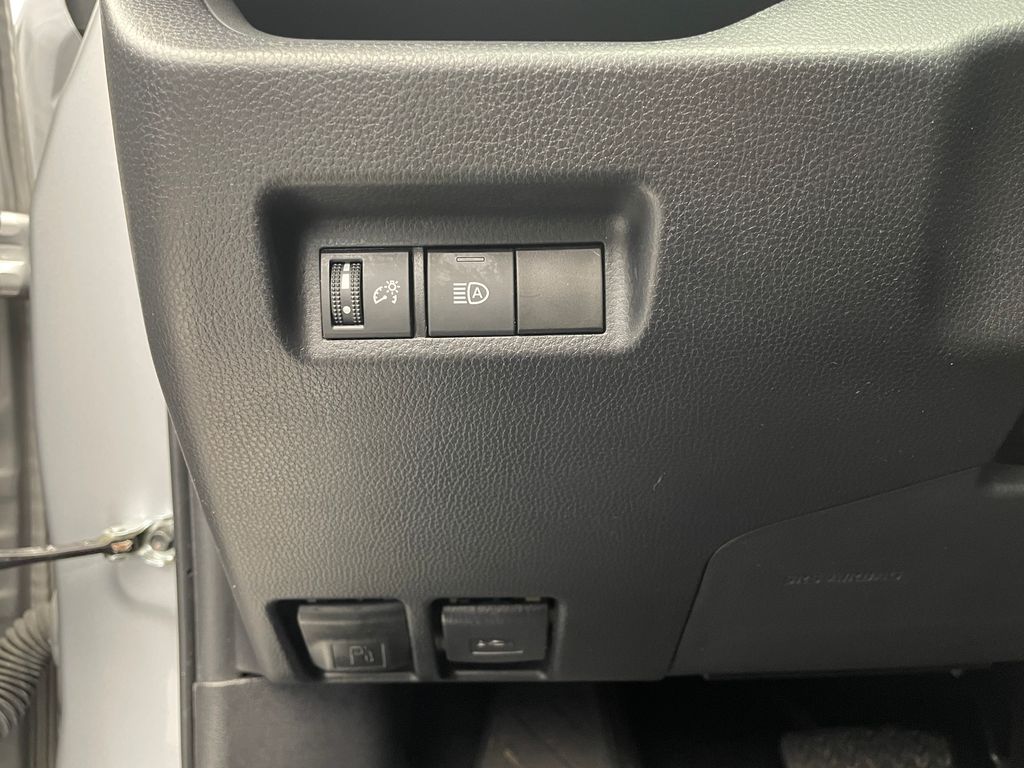 2022 Toyota RAV4 XLE 20