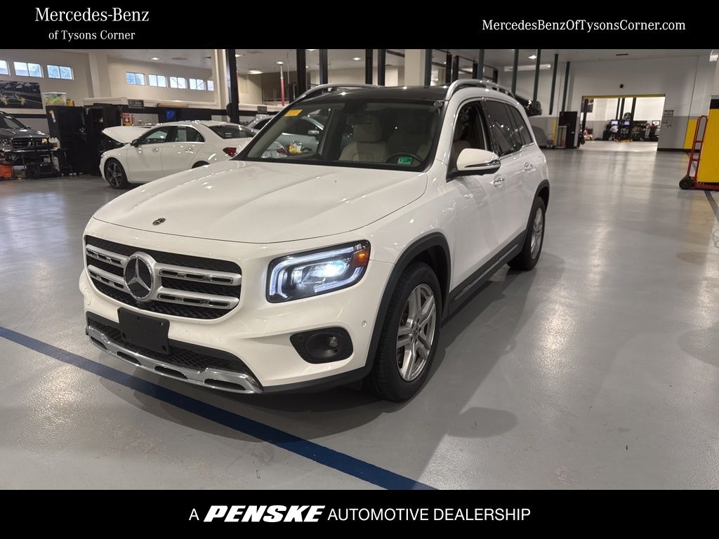 Thumbnail: 2023 Mercedes-Benz GLB - 1