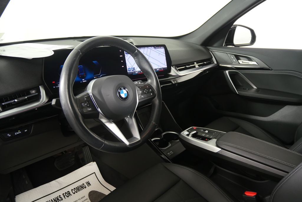 Thumbnail: 2023 BMW X1 - 13