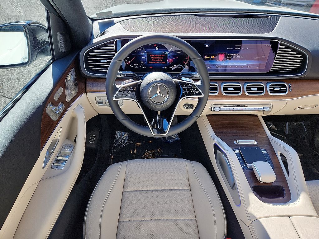 Thumbnail: 2026 Mercedes-Benz GLE - 7