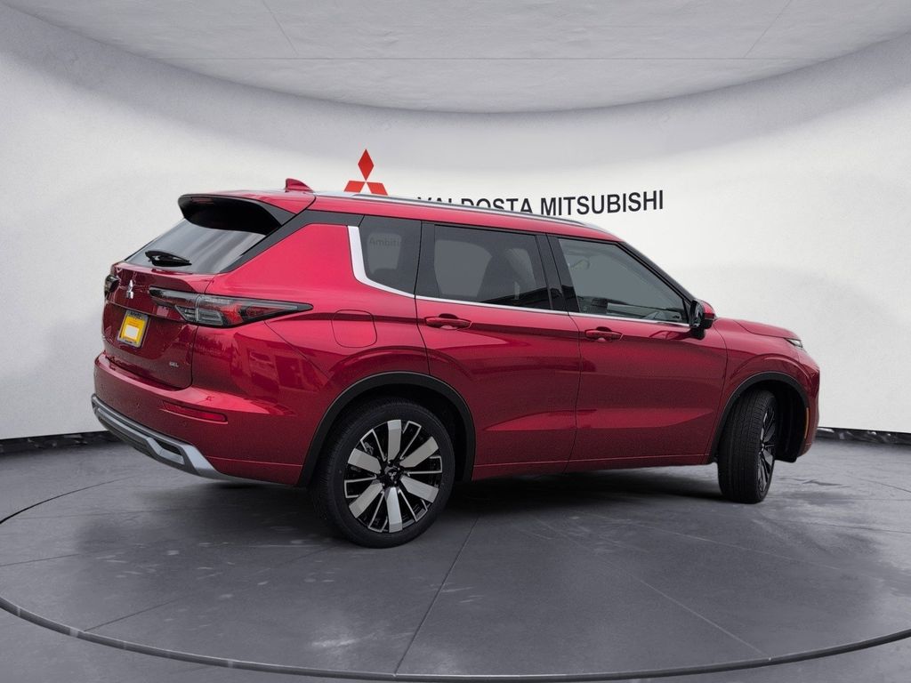 New 2026 Mitsubishi Outlander SUV