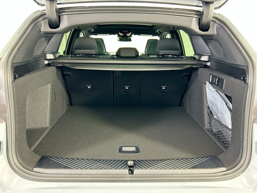 Thumbnail: 2026 BMW X3 - 27