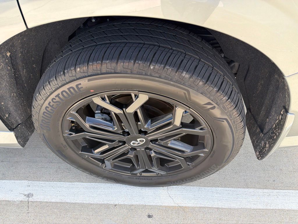 2026 INFINITI QX80 SPORT - 7