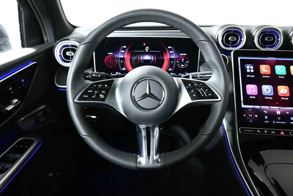 Thumbnail: 2025 Mercedes-Benz GLC - 16