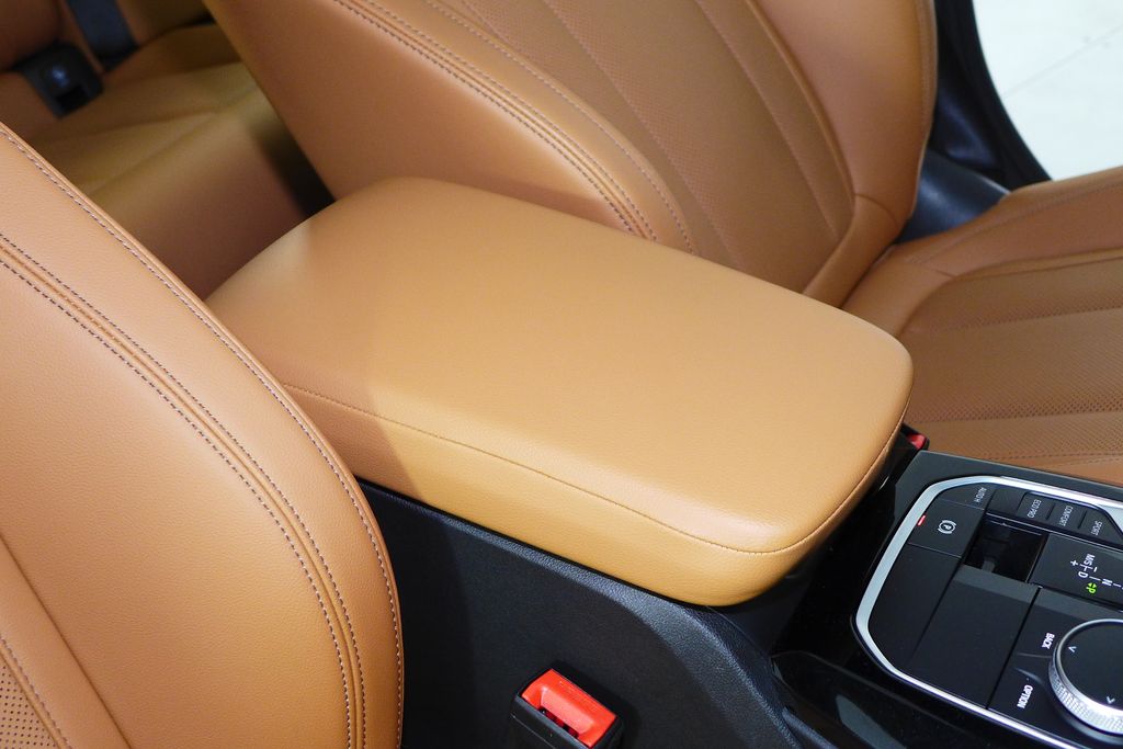 Thumbnail: 2023 BMW X3 - 16