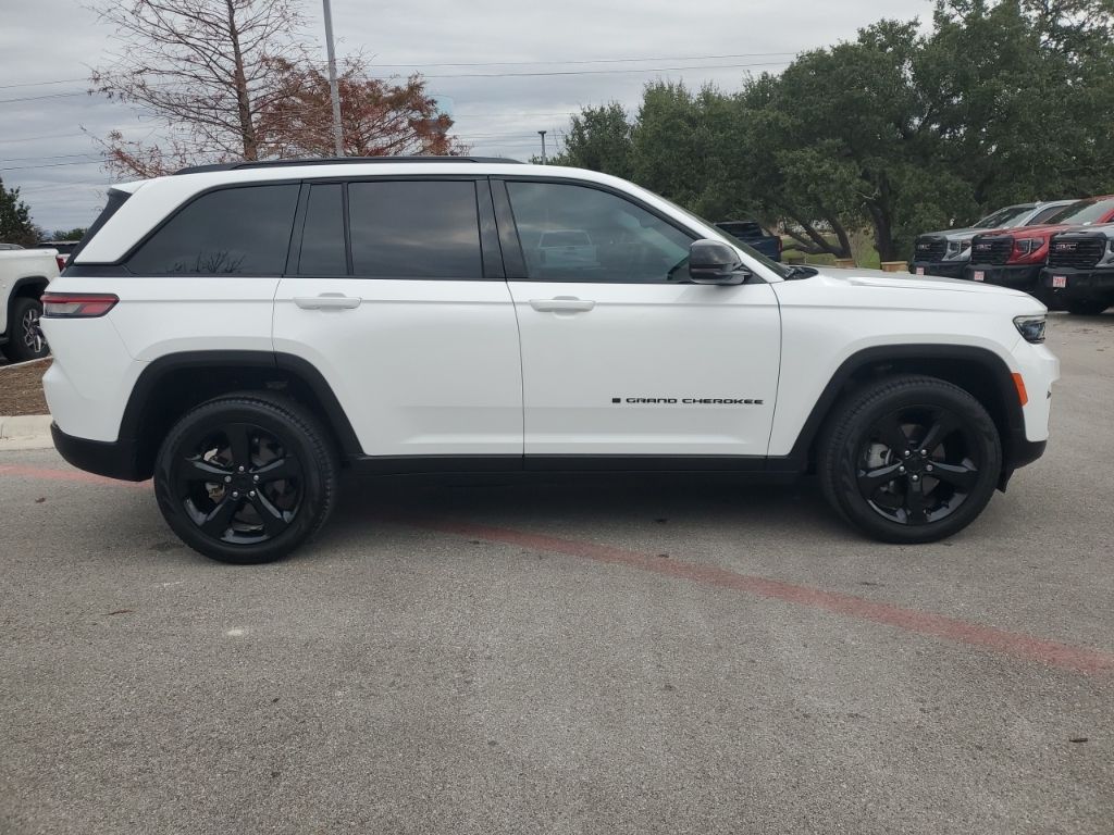 Used Car 2024 Jeep Grand Cherokee  Limited For Sale Under $35,000 In Austin, Texas