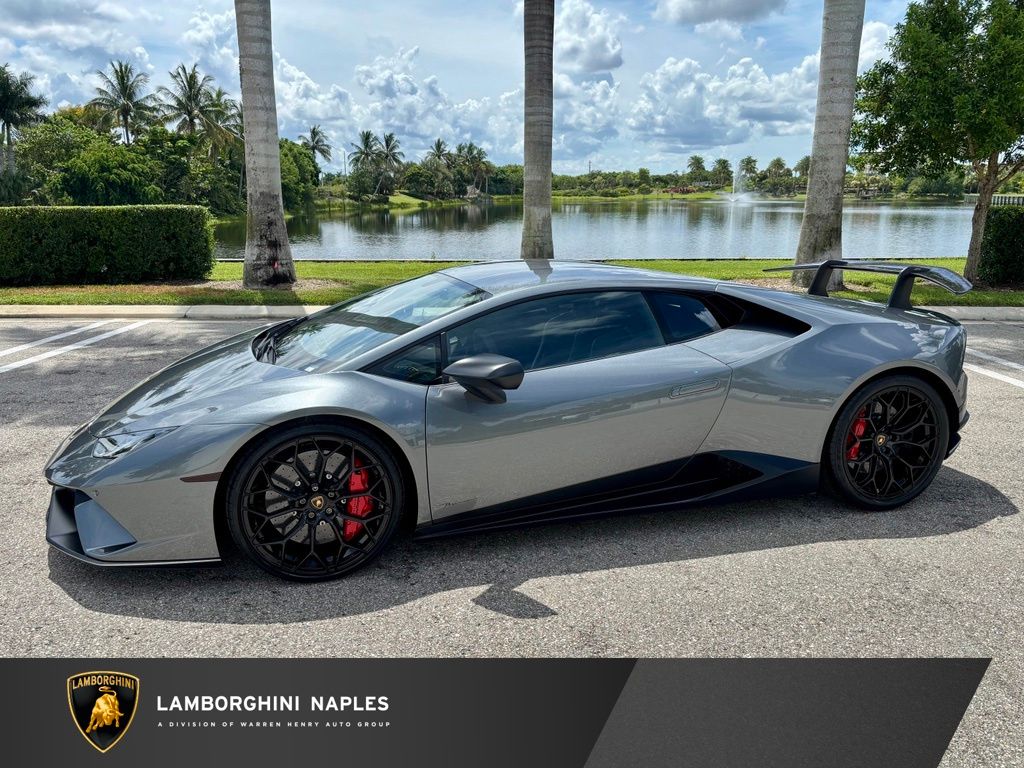 2018 Lamborghini Huracan LP 640-4 Performante Coupe AWD