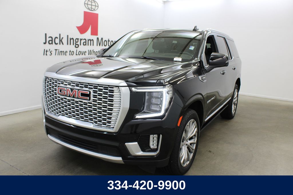  2022 GMC Yukon Denali 4WD   