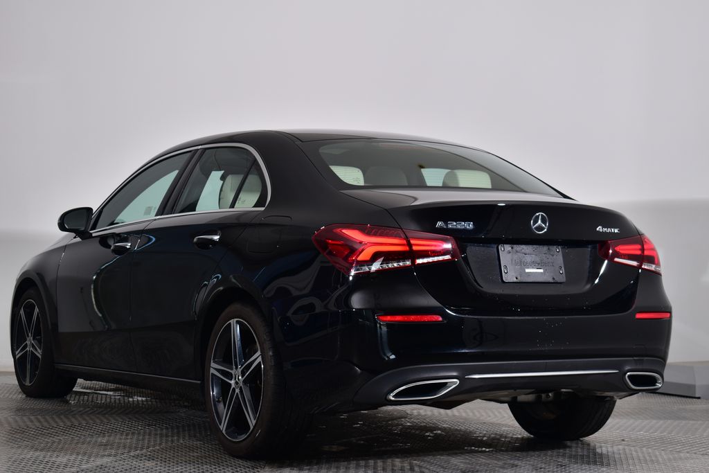 Thumbnail: 2022 Mercedes-Benz A-Class - 3