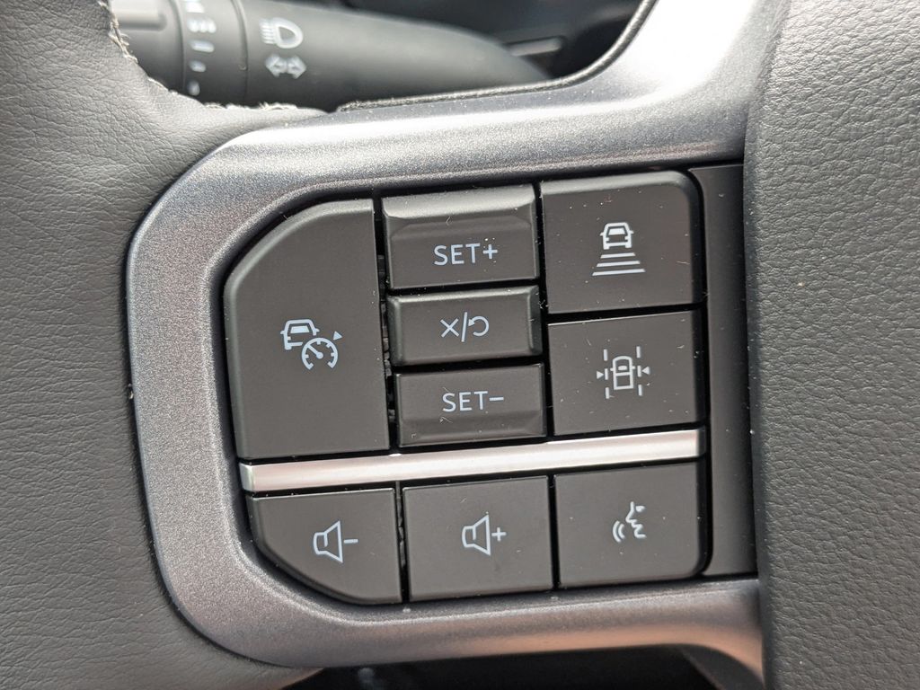 2026 Ford F-350 Super Duty LARIAT
