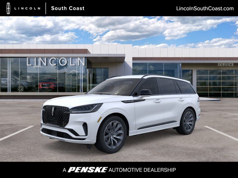 Thumbnail: 2026 Lincoln Aviator - 1