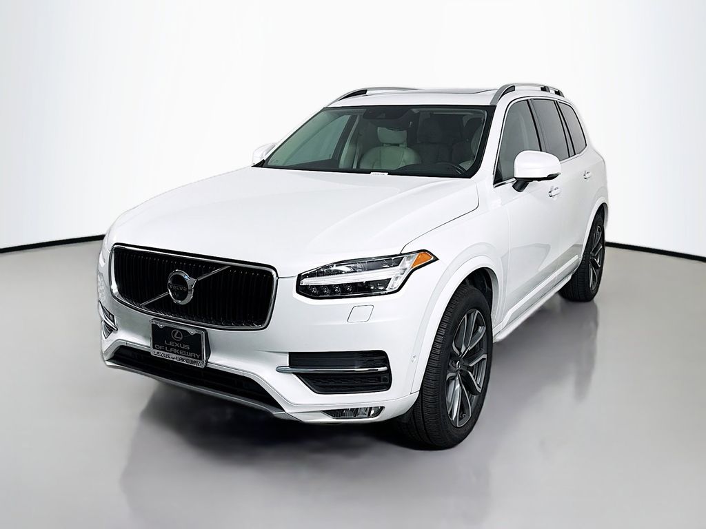 2018 Volvo XC90 T6 Momentum -
                  Lakeway, TX