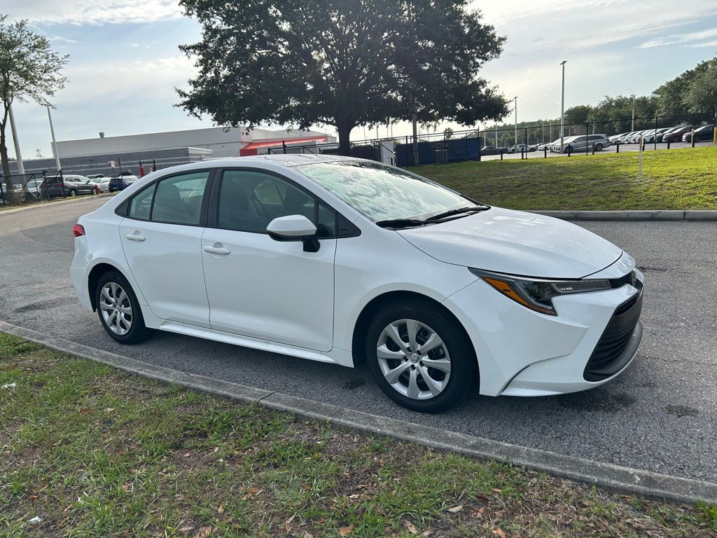 Thumbnail: 2025 Toyota Corolla - 8