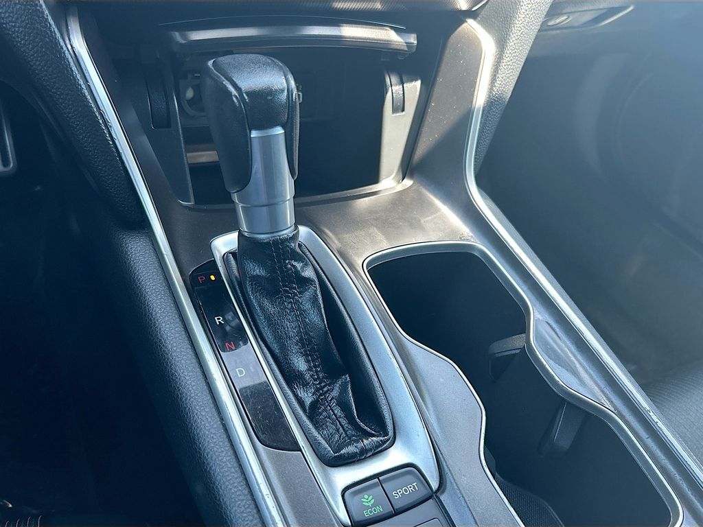 Thumbnail: 2021 Honda Accord - 16