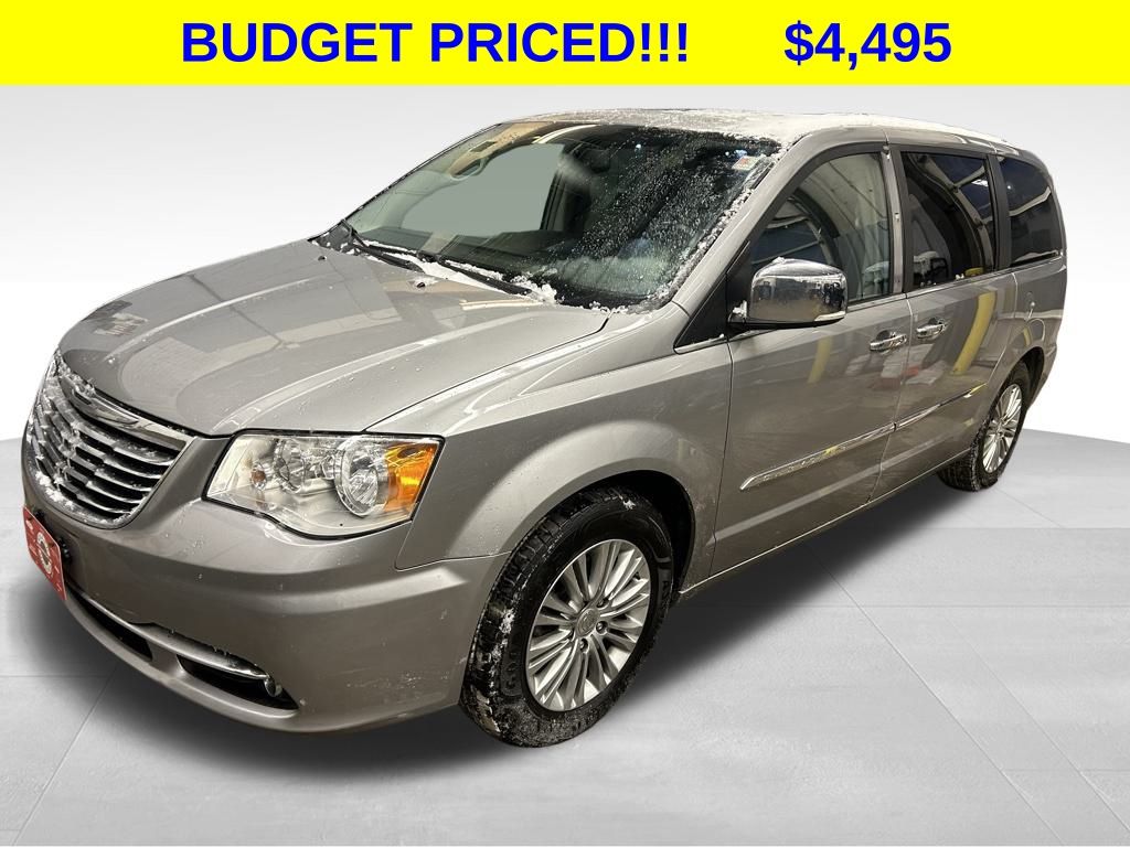 2016 Chrysler Town & Country Touring-L FWD
