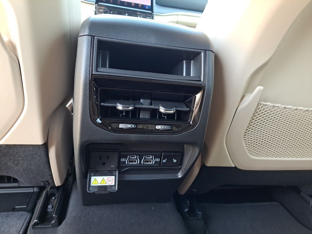 New Car 2025 Jeep Grand Cherokee  Limited For Sale Under $40,000 In Austin, Texas