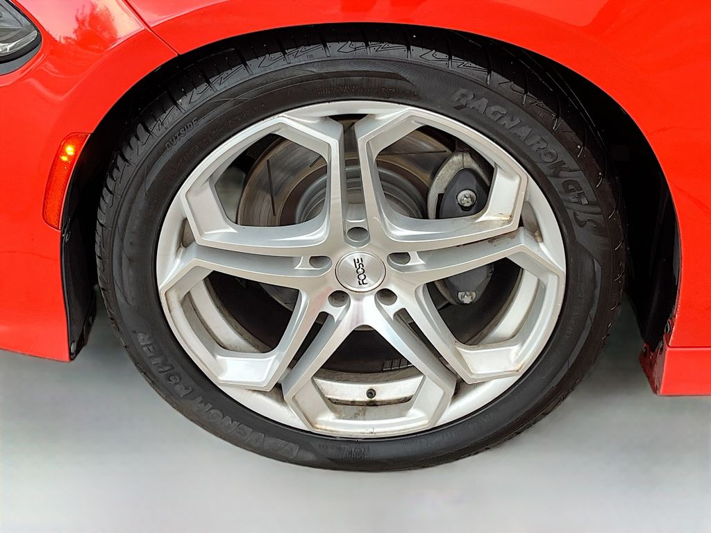 Used 2019 Orange Dodge R/T Scat Pack image 30