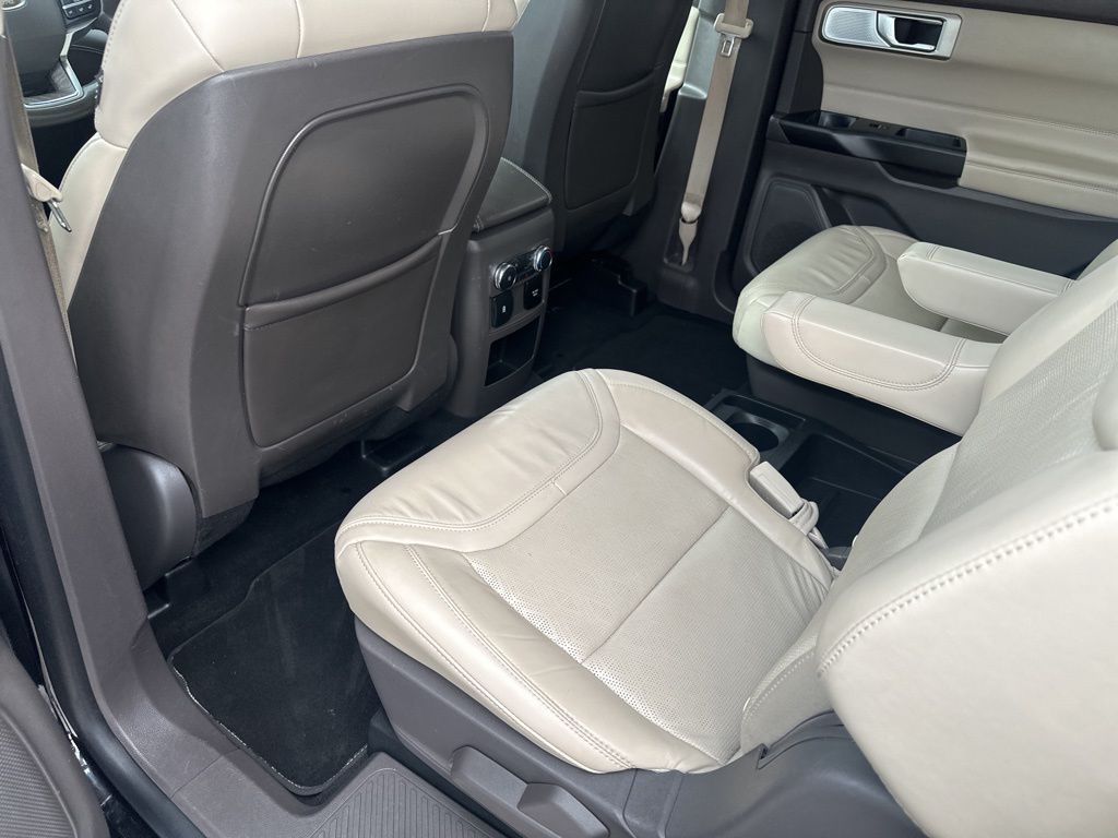 Used Car 2020 Ford Explorer  Platinum For Sale Under $25,000 In Austin, Texas