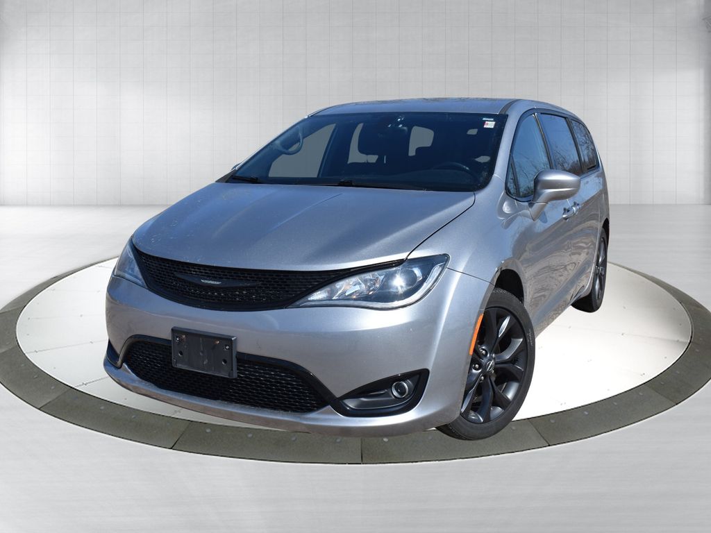 2019 Chrysler Pacifica Touring Plus FWD
