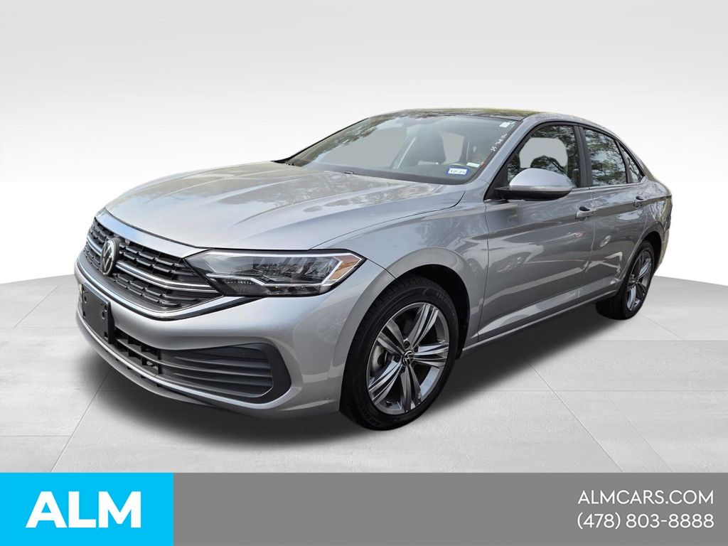 Silver 2024 Volkswagen Jetta SE FWD Sedan Front-Wheel Drive 8-Speed Automatic