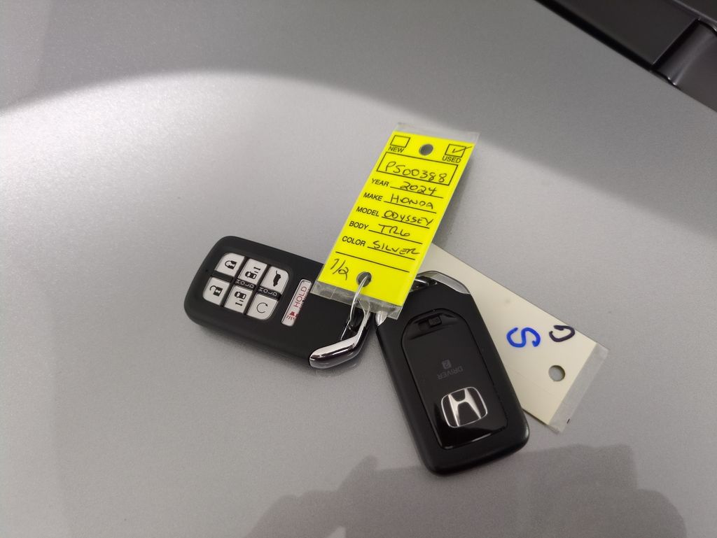 Used 2024 Honda Odyssey For Sale in Fort Wayne, IN