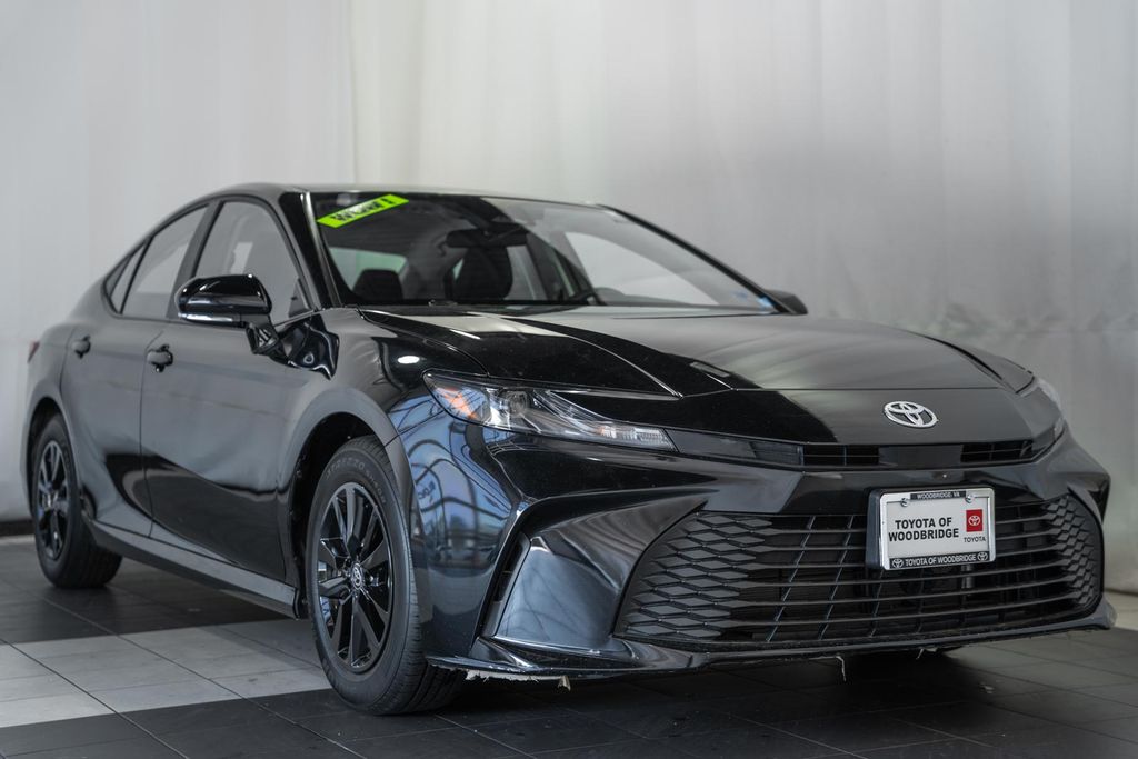 Midnight Black Metallic 2025 Toyota Camry LE FWD Sedan Front-Wheel Drive Continuously Variable Transmission