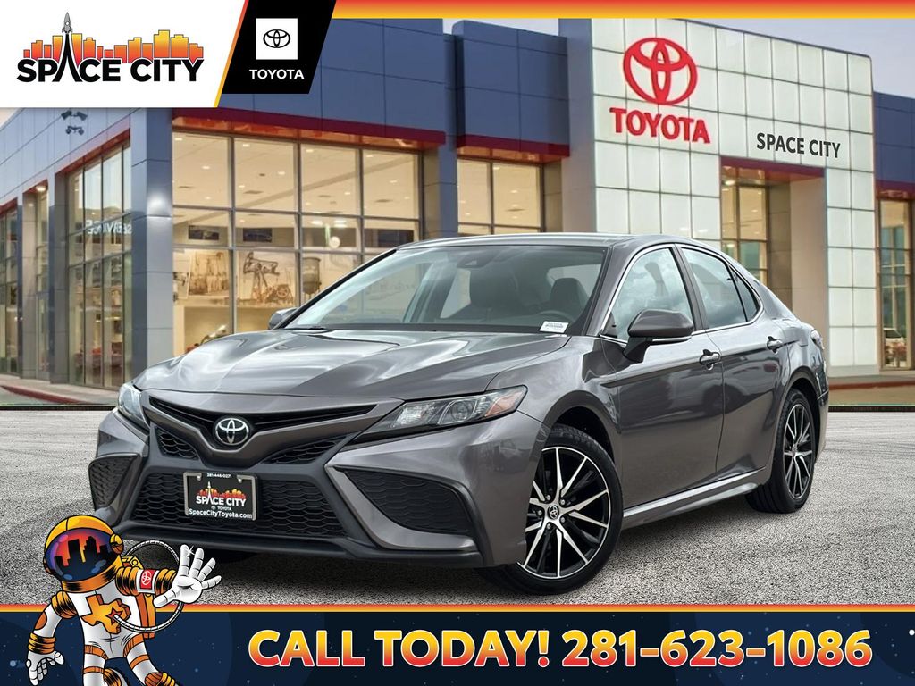 Predawn Gray Mica 2022 Toyota Camry SE FWD Sedan Front-Wheel Drive 8-Speed Automatic