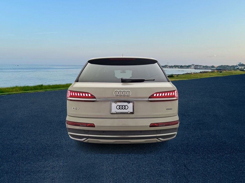 Thumbnail: 2023 Audi Q7 - 5