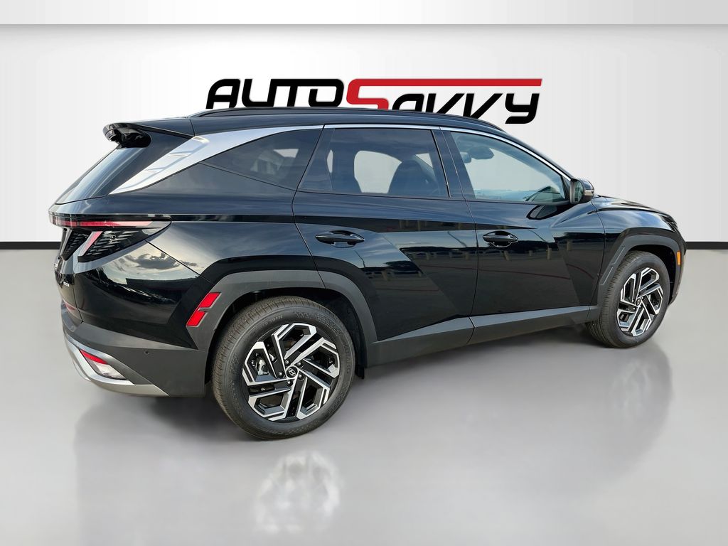 Used 2026 Black Hyundai Limited image 7