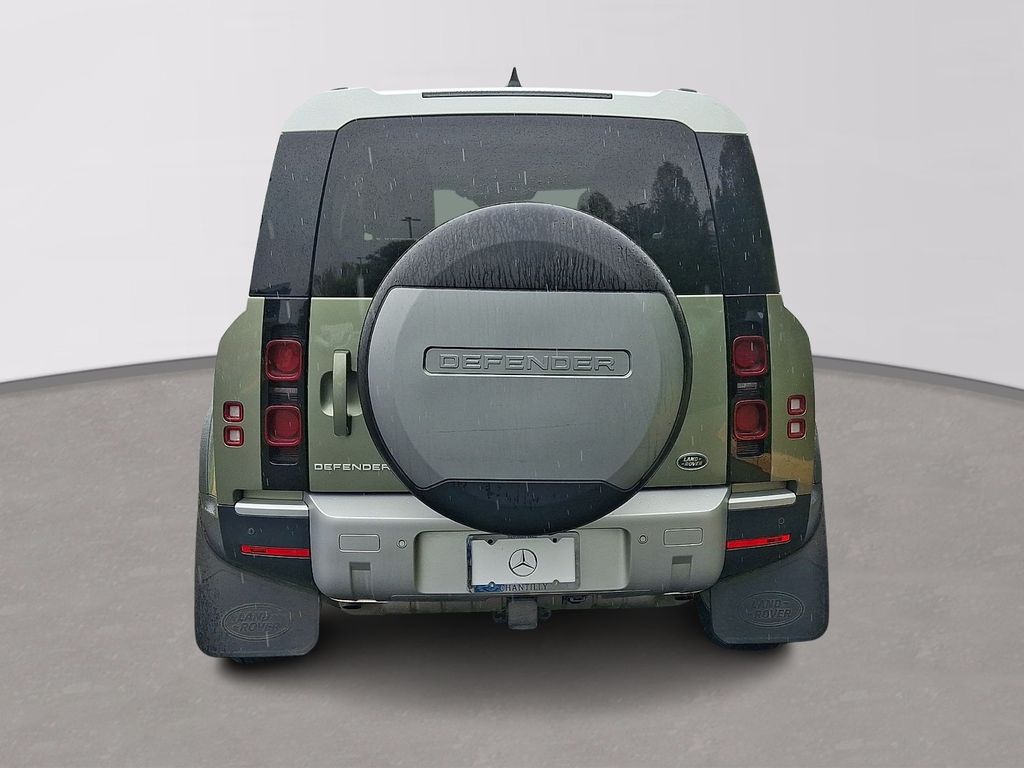 Thumbnail: 2023 Land Rover Defender - 5