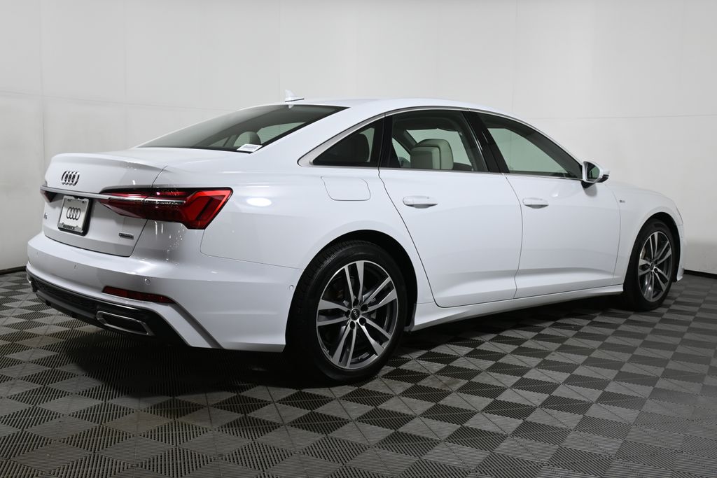 Thumbnail: 2022 Audi A6 - 7