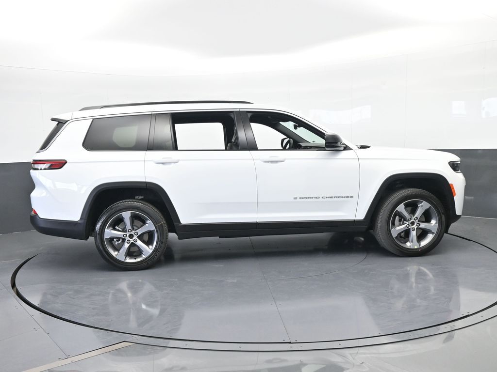 New 2026 Bright White Clearcoat Jeep Limited image 7