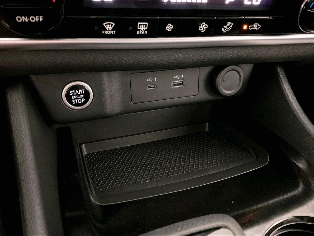 2023 Nissan Rogue — photo 26