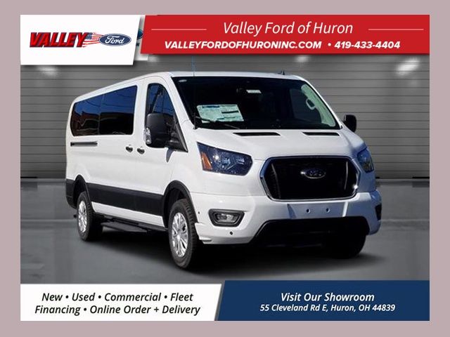 2025 Ford Transit Passenger 350 XLT Low Roof LB RWD