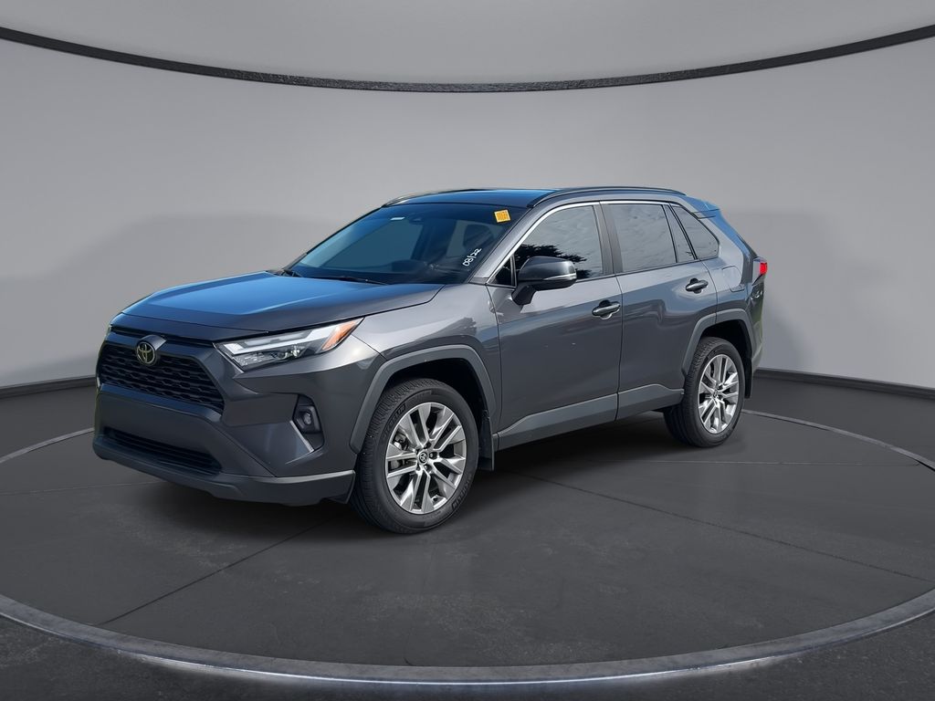 Thumbnail: 2022 Toyota RAV4 - 4