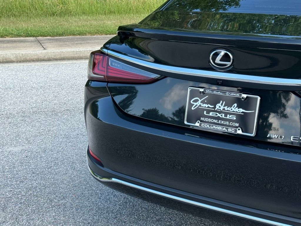 2021 Lexus ES 250 13