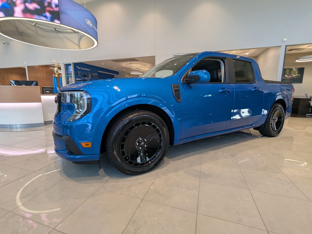 2025 Ford Maverick Lobo