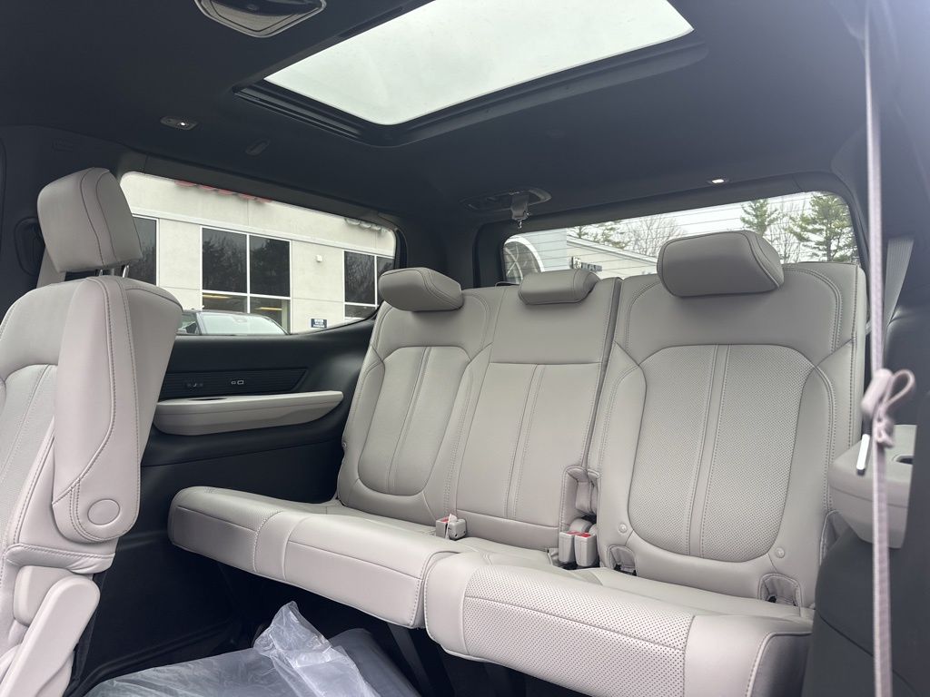 New 2026 Jeep Grand Wagoneer SUV