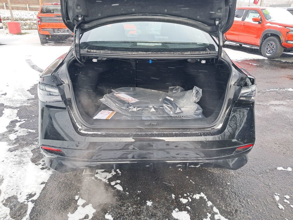 2026 Nissan Sentra SR Black at South Hills Kia