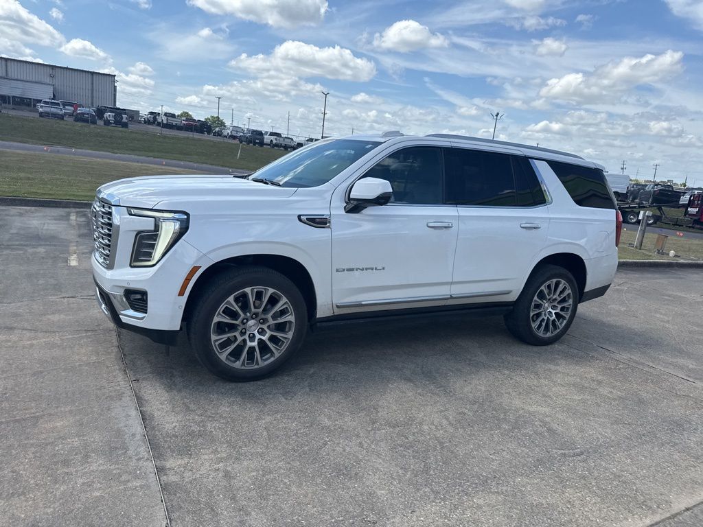 2025 Summit White GMC Yukon Denali RWD SUV