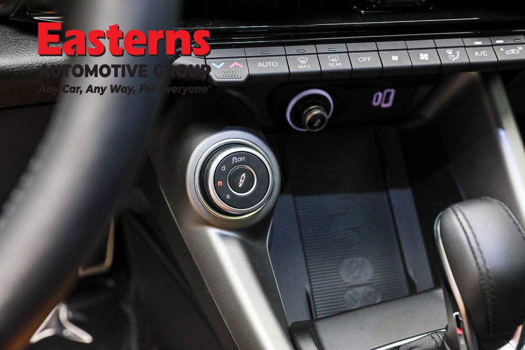 Used 2024 Green Alfa Romeo Veloce image 21