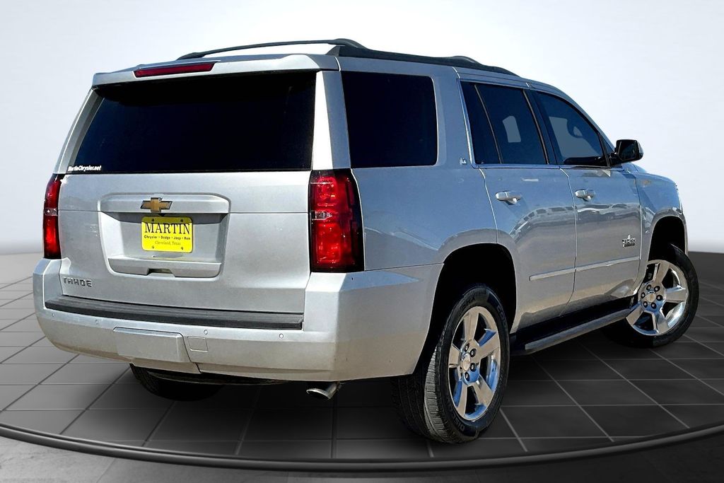 2017 Chevrolet Tahoe LT Silver at Autostrade