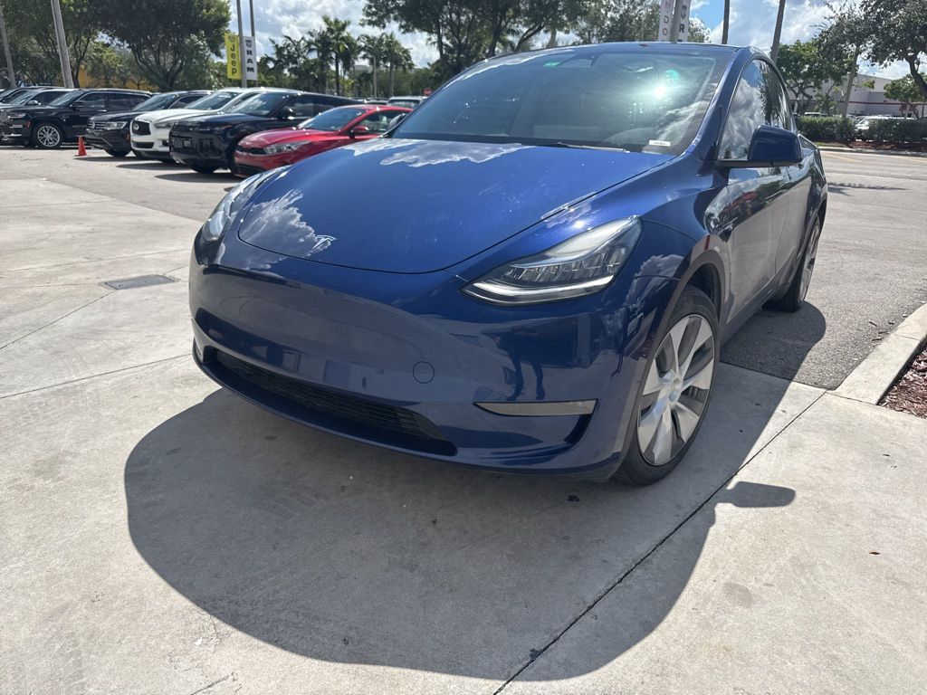 Used 2023 Tesla Model Y Long Range with VIN 7SAYGDEE1PA087462 for sale in Miami Lakes, FL